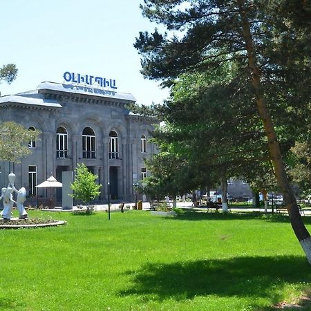 Hotel Jermuk Olympia Sanatorium Zewnętrze zdjęcie