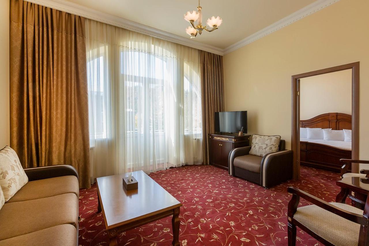 Hotel Jermuk Olympia Sanatorium Zewnętrze zdjęcie